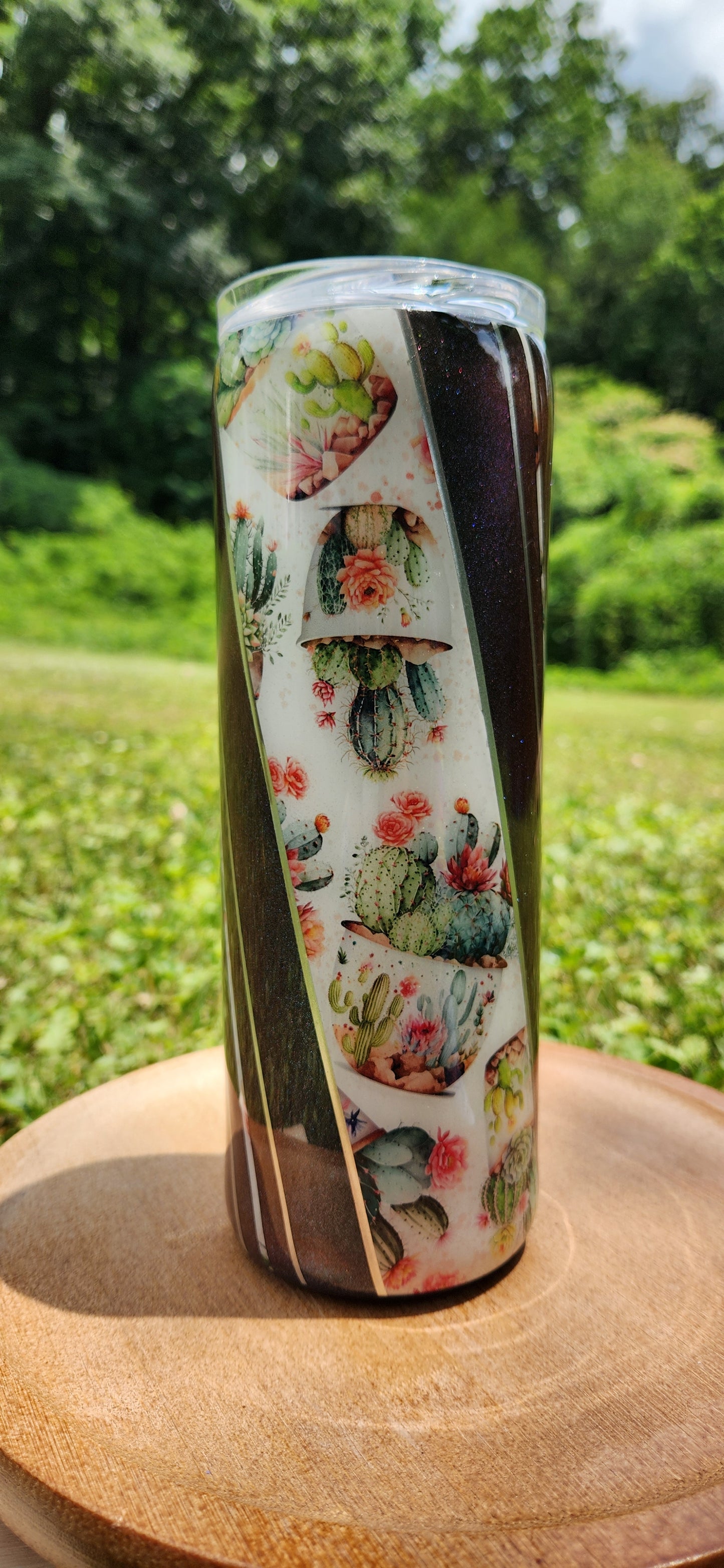 Diagonal Line Succulent