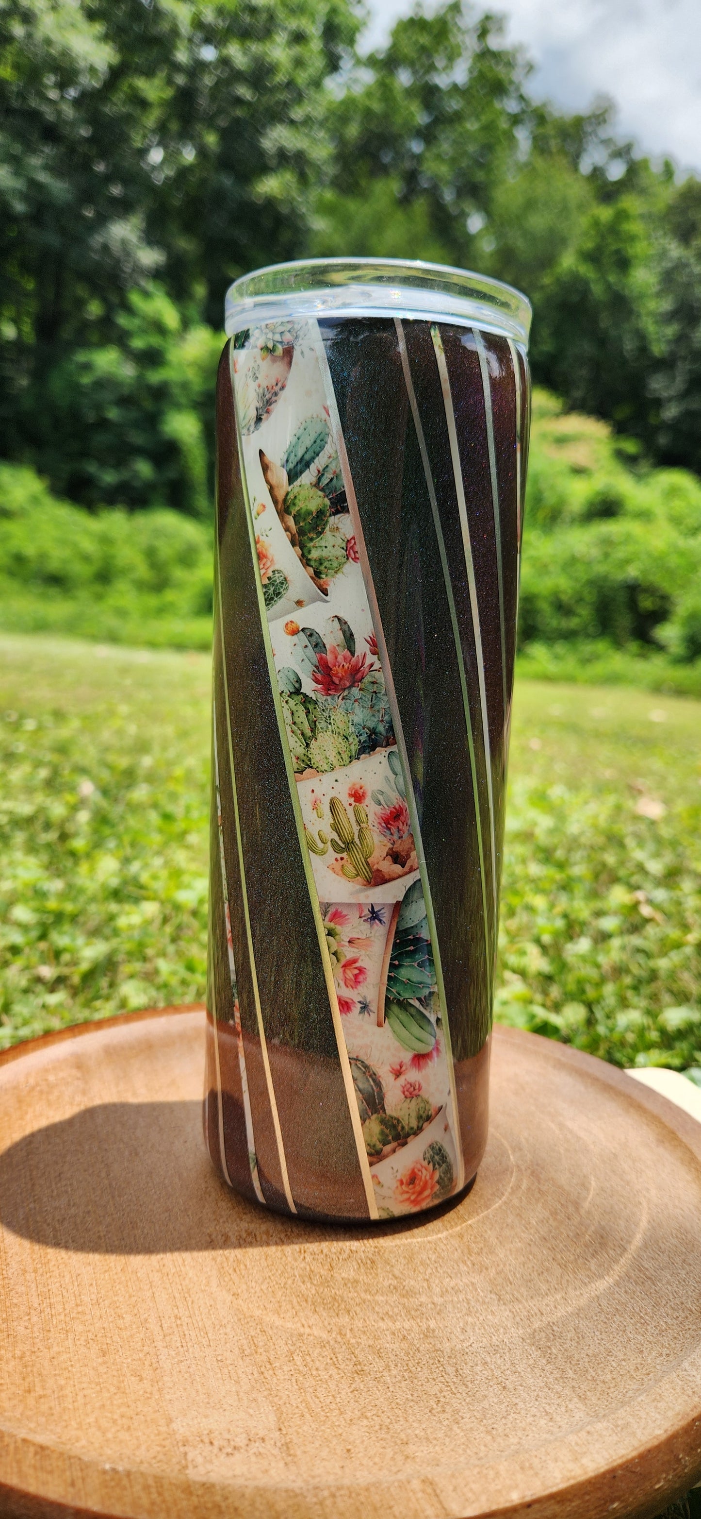 Diagonal Line Succulent